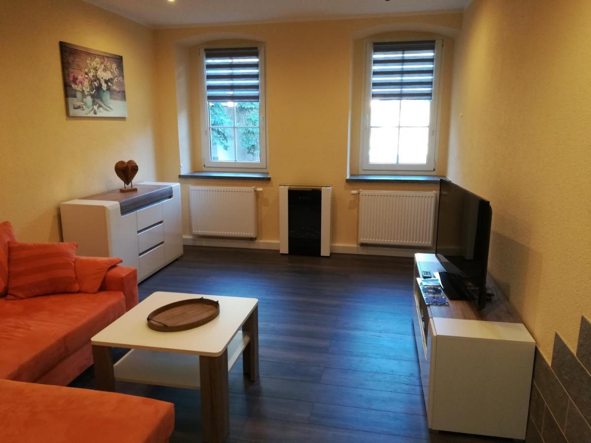 Ferienwohnung Fam. Haehle ブルクシュッテット エクステリア 写真