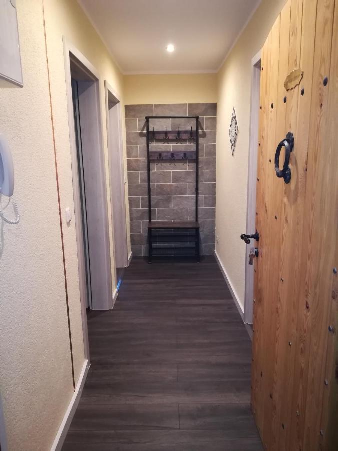 Ferienwohnung Fam. Haehle ブルクシュッテット エクステリア 写真